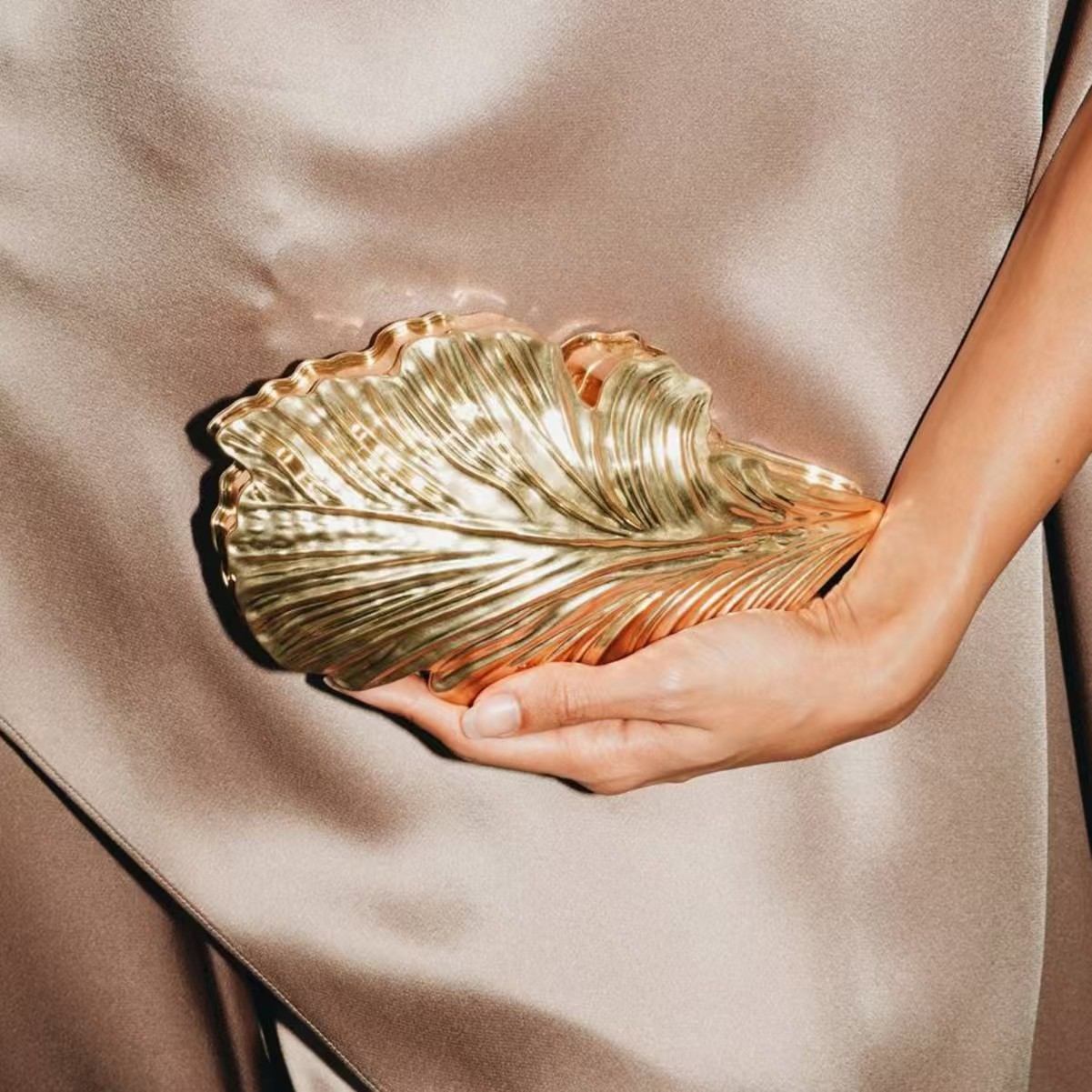Luxury Bags For Young Women - Luxe gouden mode-acryl blad metalen handtas,