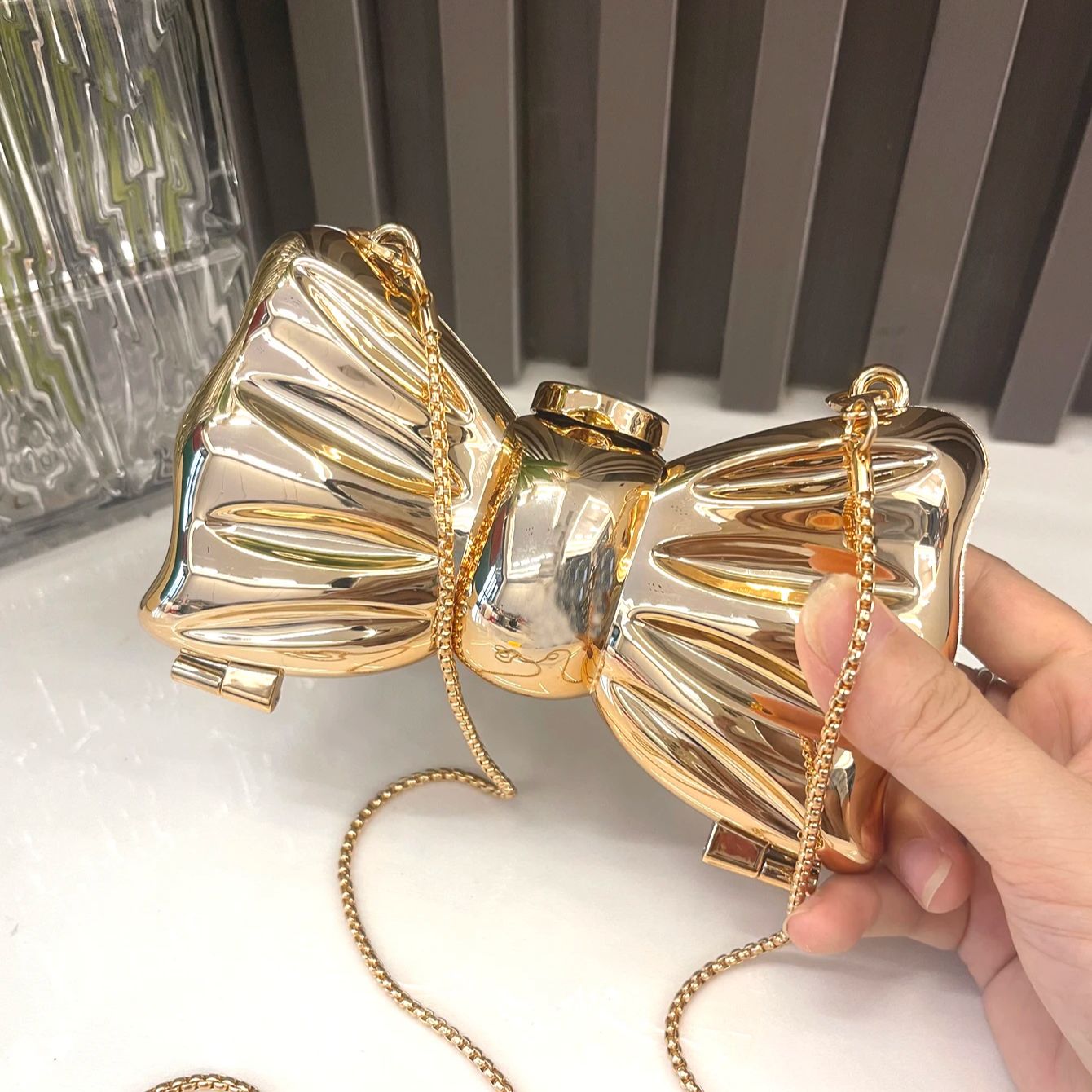 Gouden avondtasje portemonnees - Luxury Bags Made recensie en prijs