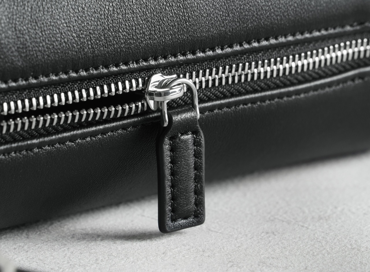 Minimalistische dames schouder - Luxury Bags Quiet recensie en prijs